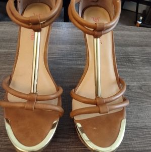 JustFab Gold Bar Cork Wedges, Size 7